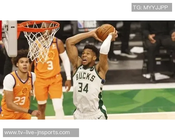 热火与骑士对决裁判报告揭示漏判与争议判罚的真相分析